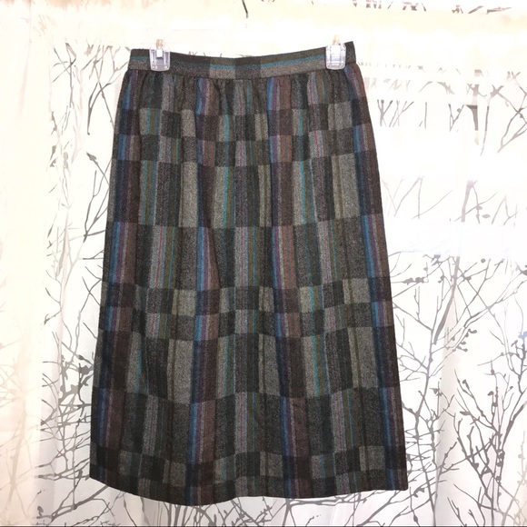 Vintage Oscar de la Renta black grey blue plaid wool button down midi skirt - Picture 5 of 8